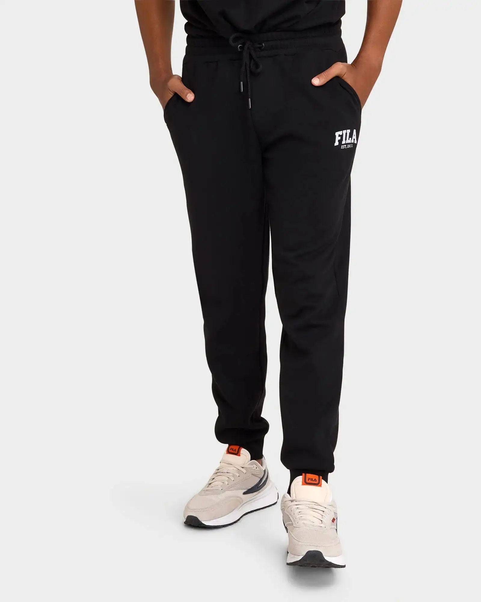 FILA UNISEX UC4.ZERO BLACK TRACKPANTS