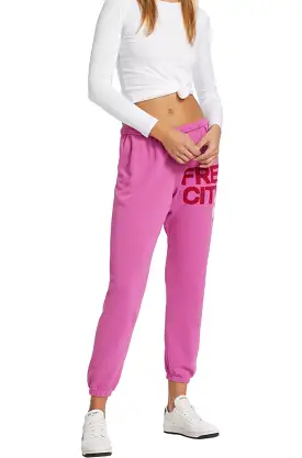 FREECITY LARGE SWEATPANT IN PINK CHERRY