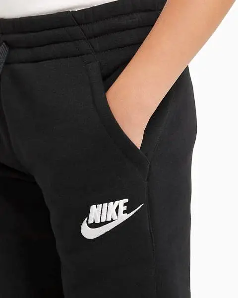 NIKE JUNIOR CLUB FLEECE BLACK JOGGER TRACKPANTS