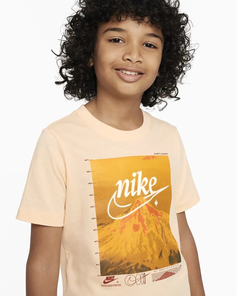 NIKE JUNIOR SPORTSWEAR TEE - PEACH