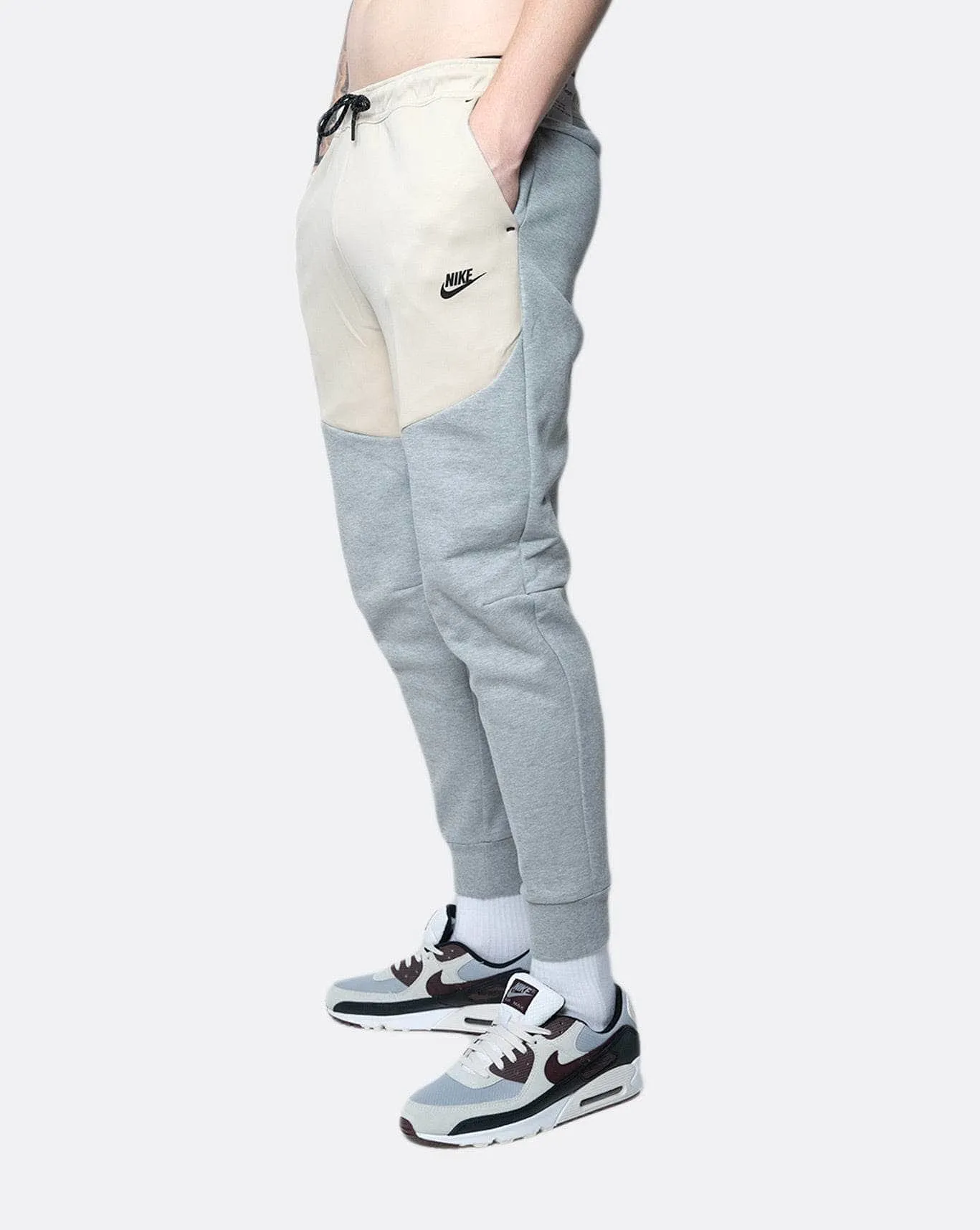 nike sportswear tech fleece jogger