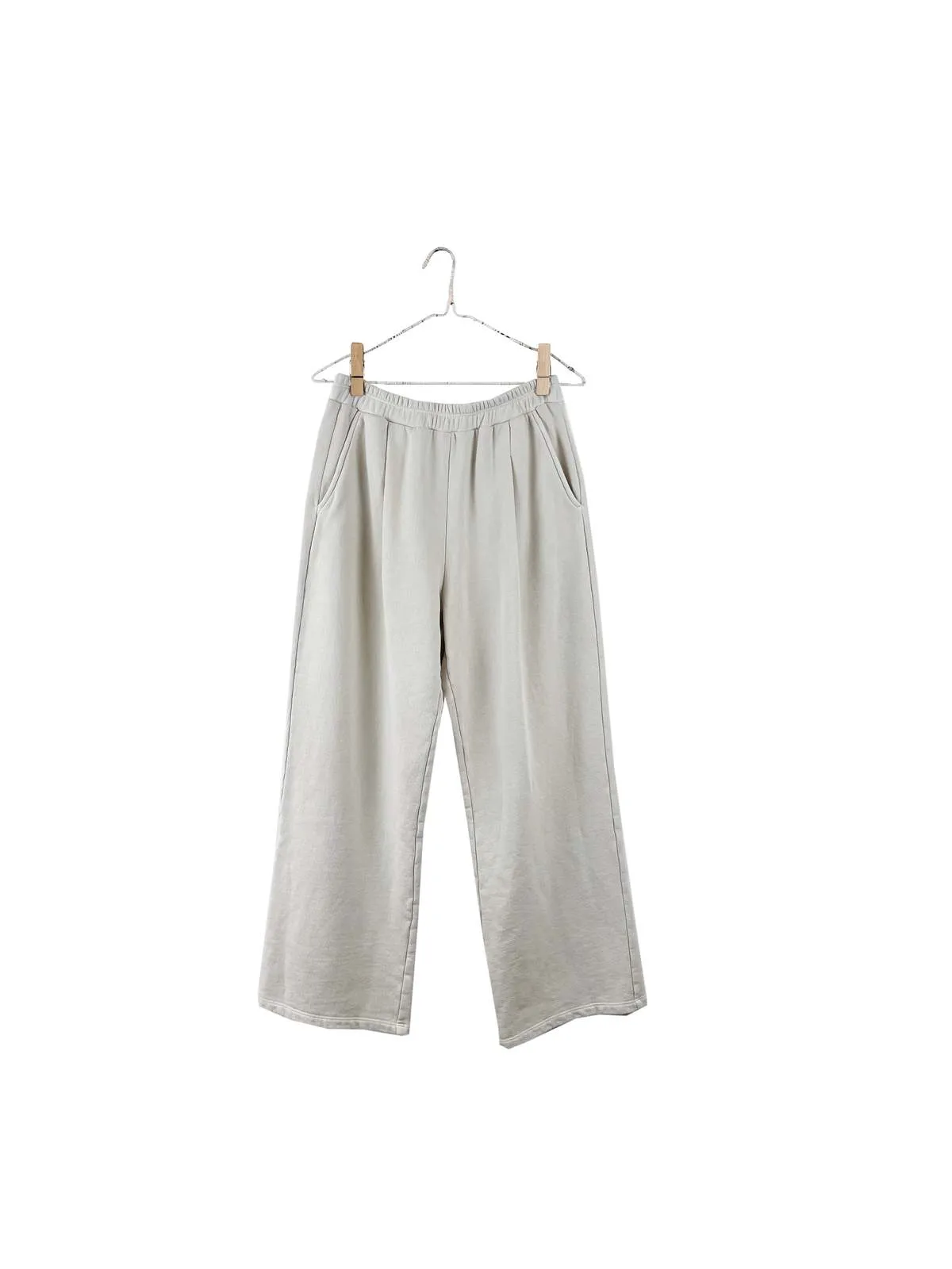 Pleated Sweatpant