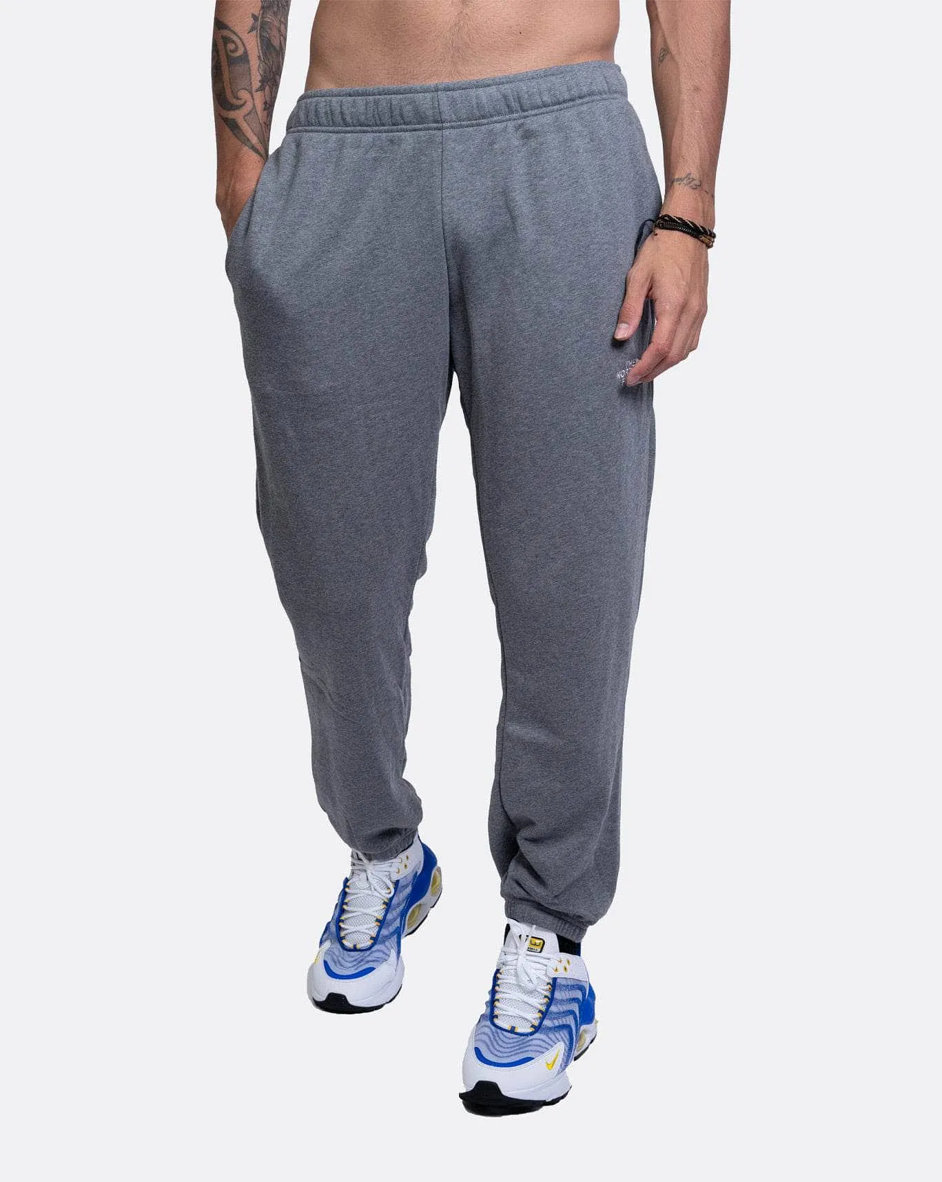 The North Face Simple Logo Sweatpant